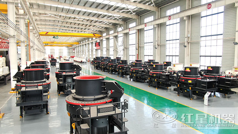 花崗巖石子粉碎機(jī)、制砂機(jī)車間現(xiàn)貨